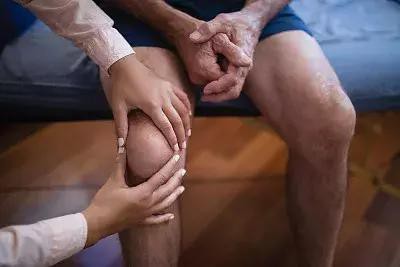 脊髓损伤患者如何科学应对肌肉萎缩问题？